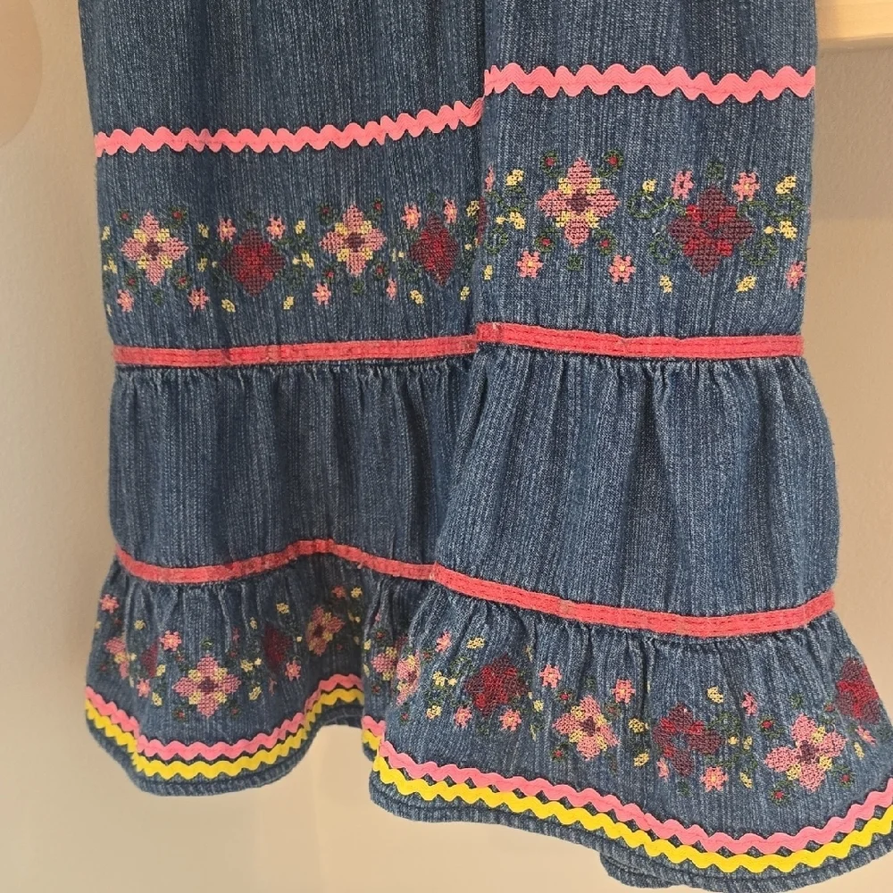 Vintage Embroidered Denim Girls Dress with Pink Floral Accents Size 2 - Picture 3 of 10